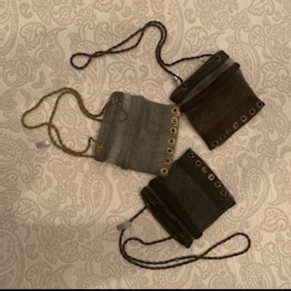 Three mesh cross body/shoulder bags